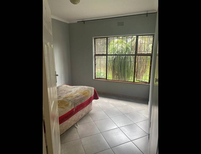3 BEDROOM HOUSE FOR SALE IN BIRCHLEIGH NORTH